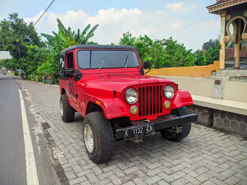 Jeep CJ7 2.4 solar 1985 Plat K sulton mobil bekas sekoto