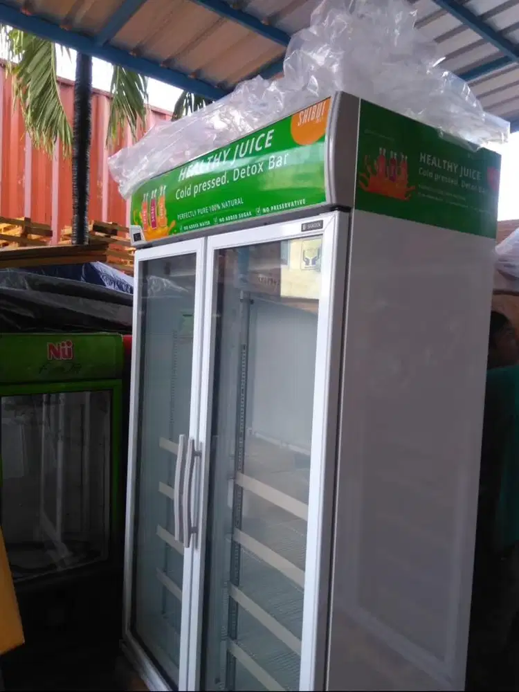 Chiller 2 pintu Sanden