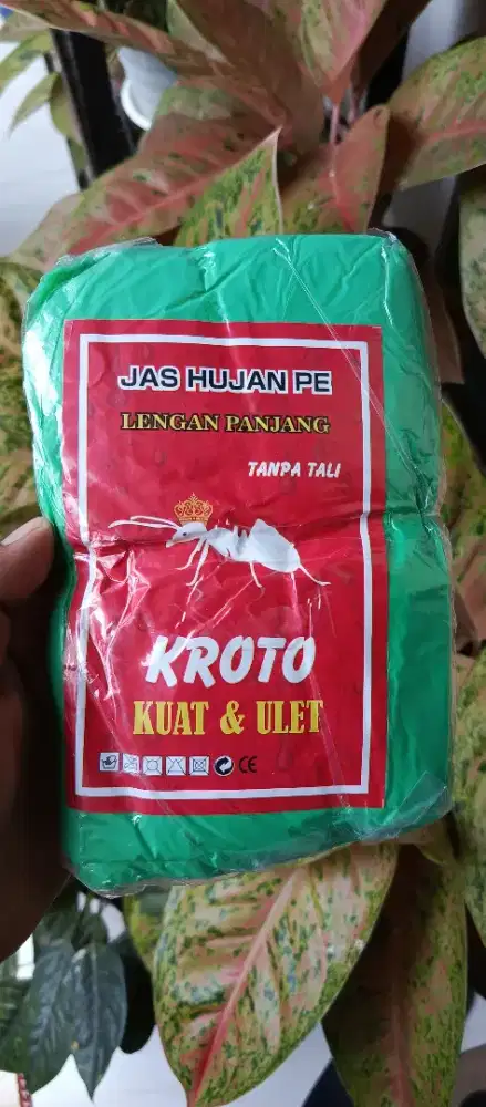 Jas Hujan Plastik Lengan Panjang Kroto