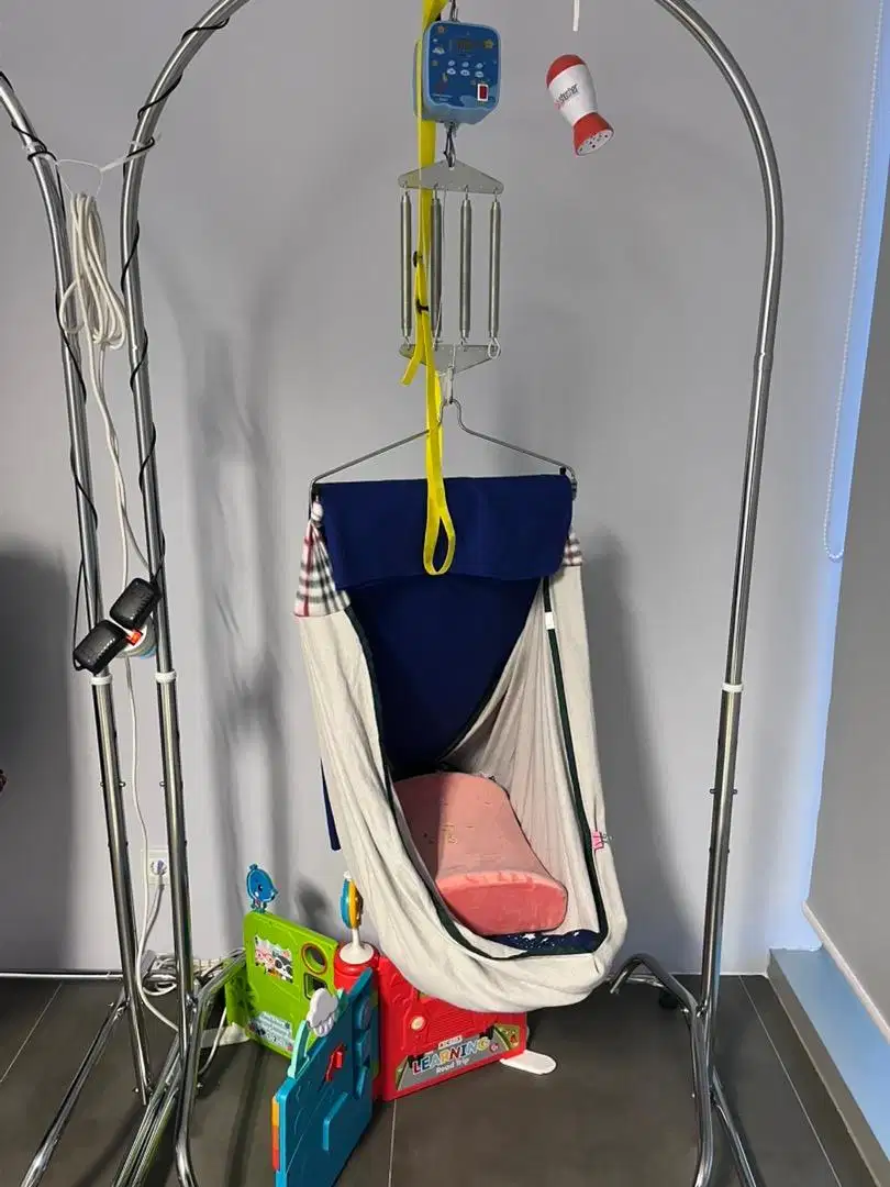 Ayunan Listrik Portable Bayi