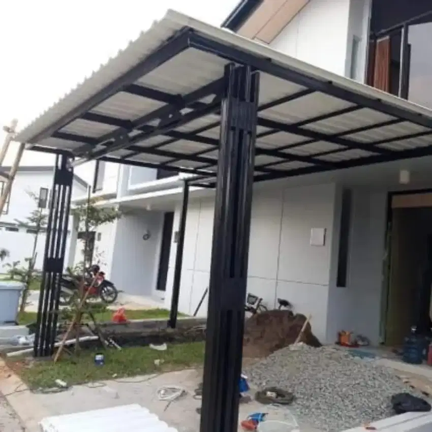 Kanopi baja ringan