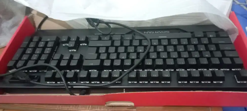 Keyboard komputer spartan