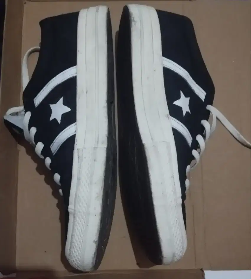 Converse one star