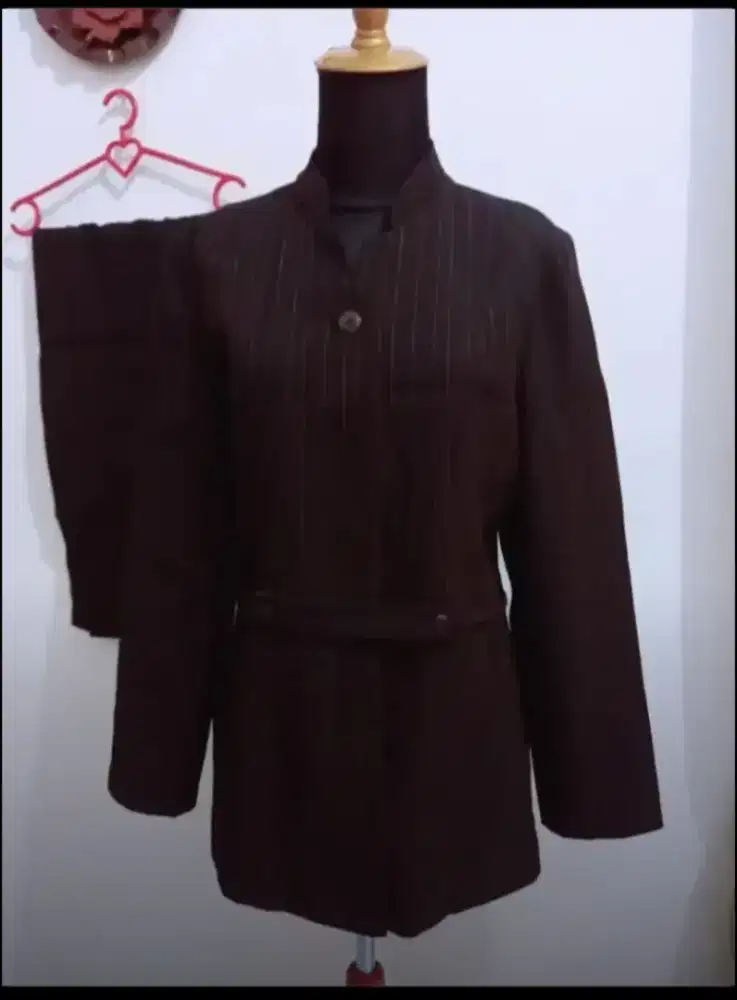 Setelan Blazer wanita hitam preloved