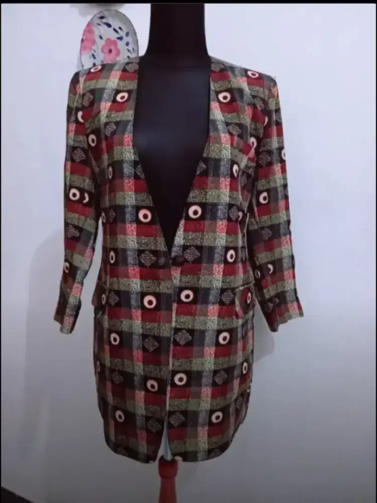 Atasan blazer preloved