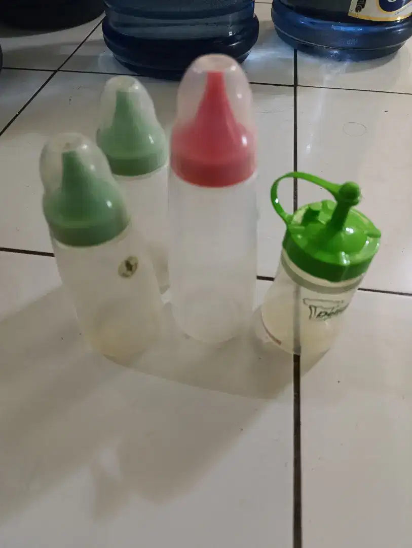 Botol tempat kecap dan saos 4pcs