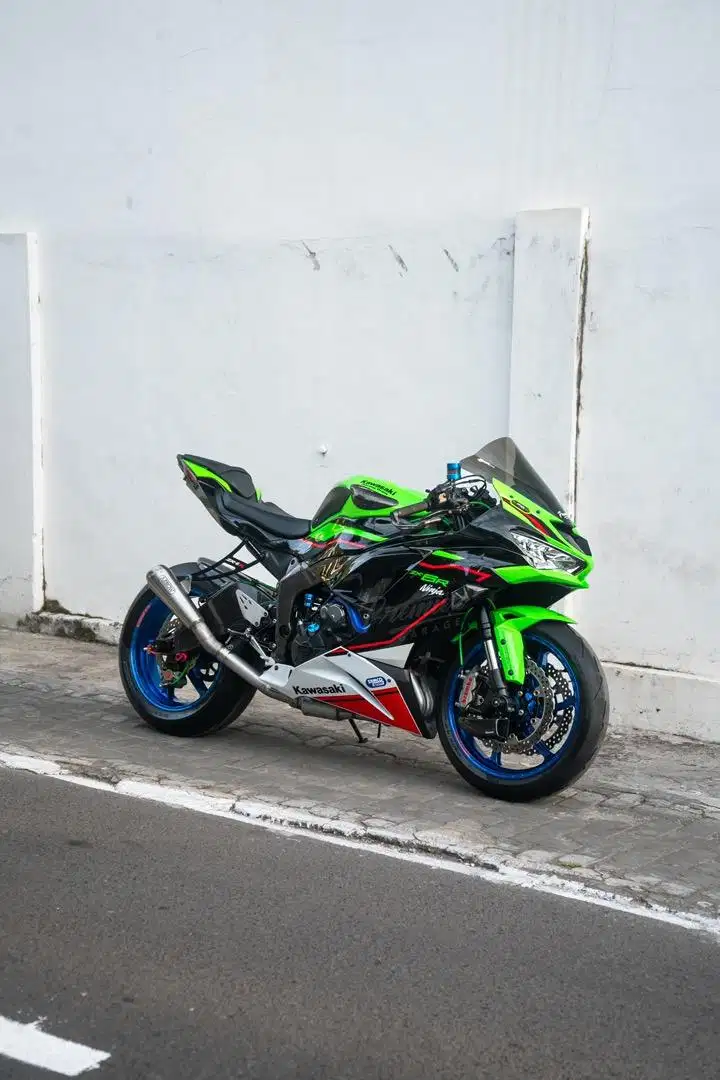 Kawasaki Ninja ZX6r atau ZX636 KRT 2021 Modif Mahal