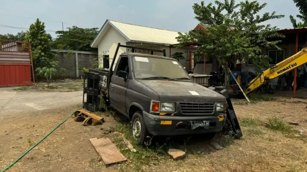 Jual beli barang bekas bongkaran rongsokan