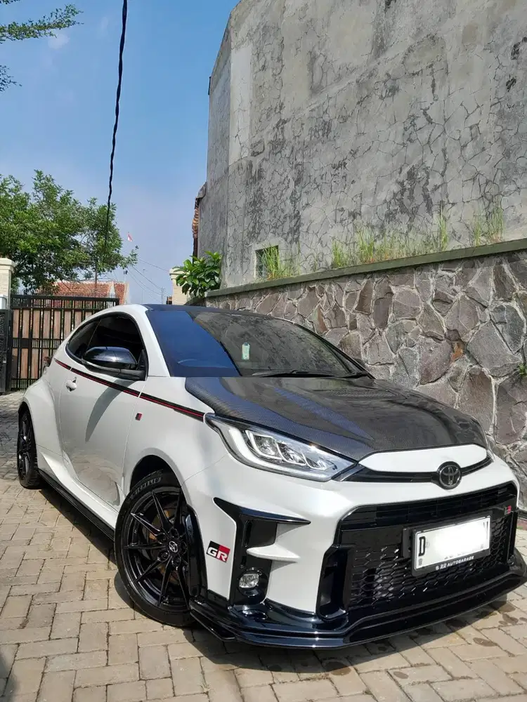 Toyota GR YARIS (2021)