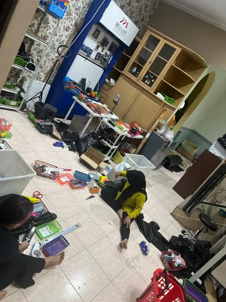 Lowongan kerja sbg driver toko bangunan