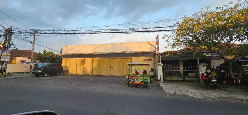 Disewakan Ruko ex Indomaret, Jl Raya Purwomartani, Kalasan, sleman