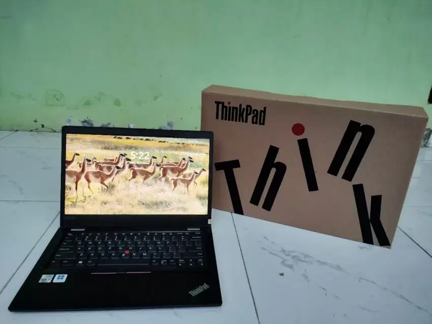 Lenovo Thinkpad Core i3 Generasi 10 SSD Normal