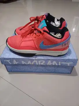 Sepatu Basket Ja Morant 1 Size 43 Original