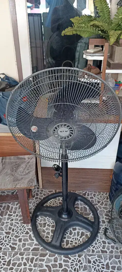 Kipas angin tornado SEKAI jumbo 18 inch normal mulus mesin dinamo ori