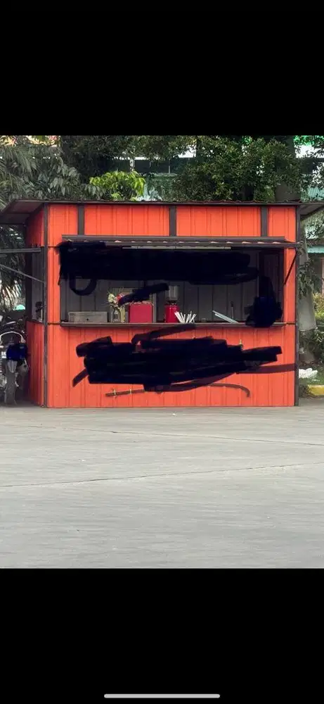 Booth besi tebal, ada meja good quality.. ex franchise coffee shop.