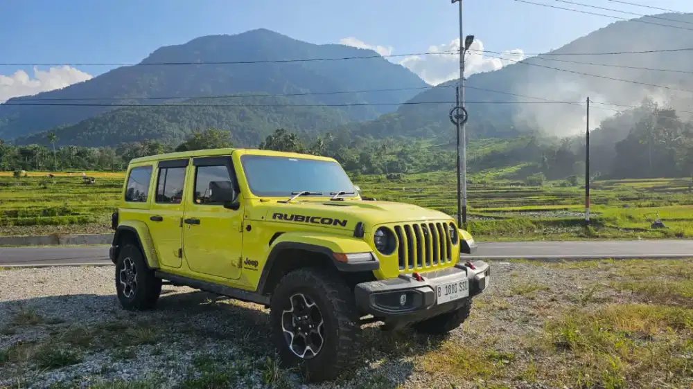 Jeep Rubicon 2023 Velocity Yellow