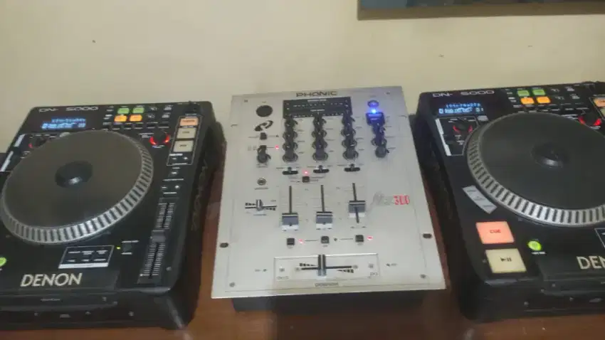 Alat musik dj denon S5000