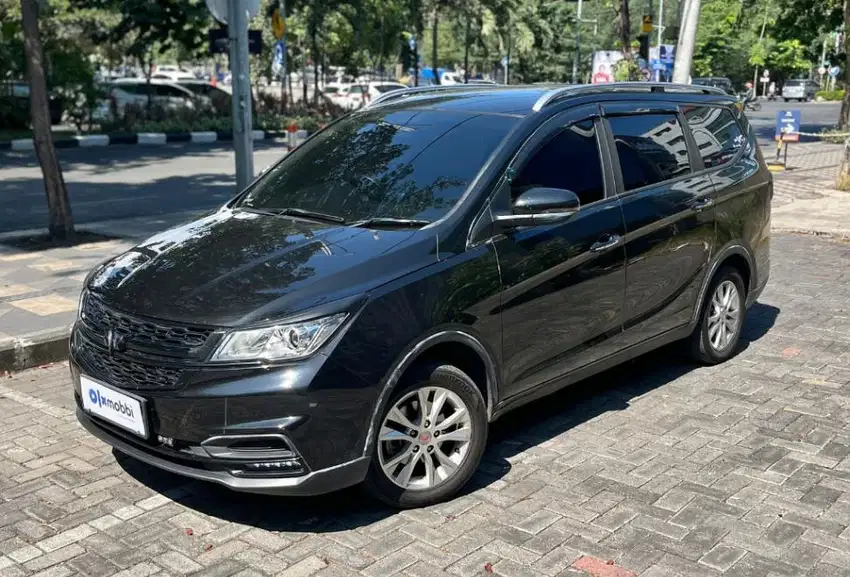 WULING CORTEZ 1.5S T LUX BENSIN MATIC 2021