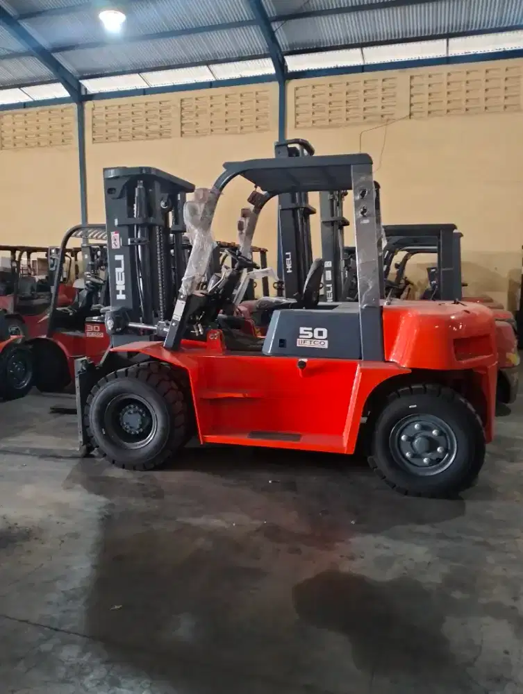 Jual Forklift HELI 5 Ton Engine ISUZU JAPAN Di Gresik