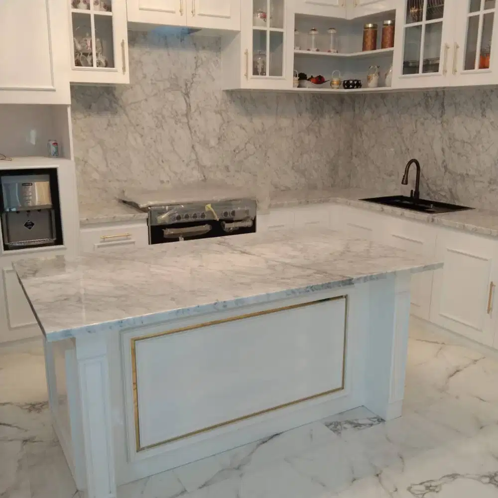 Meja Island Marmer White Carara