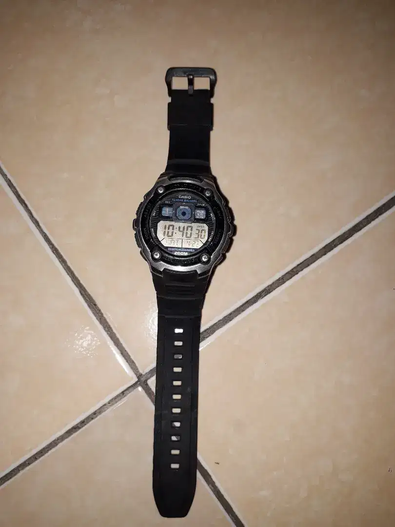 Jam tangan Casio AE200W