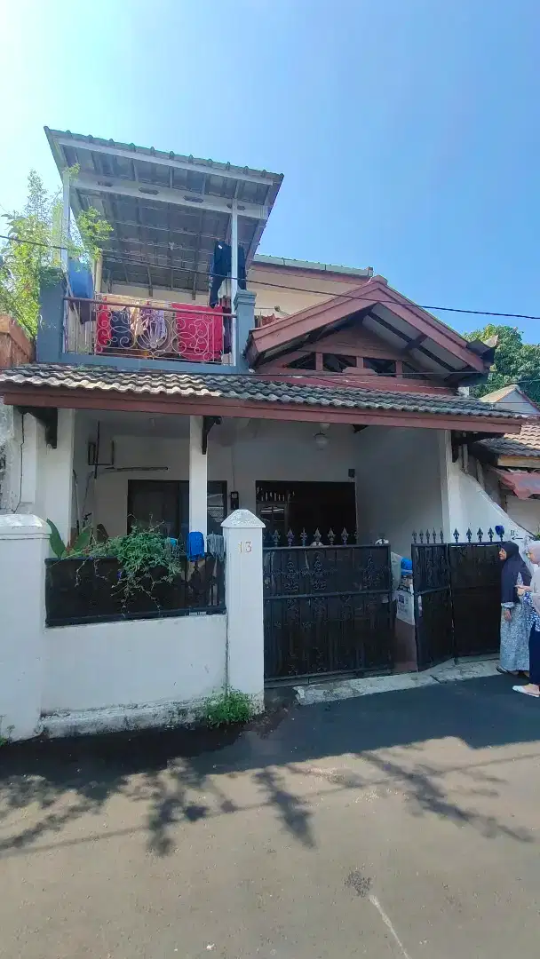 Rumah nyaman 5 menit ke MRT blok A