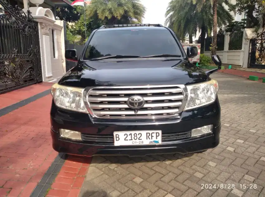 Land Cruiser LC200 bensin antik