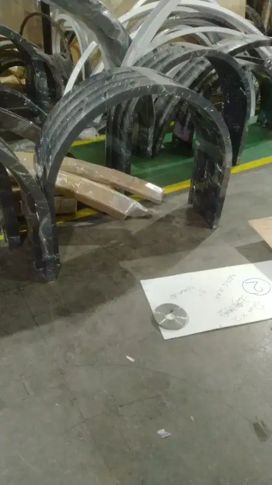 Kusen Aluminium Lengkung