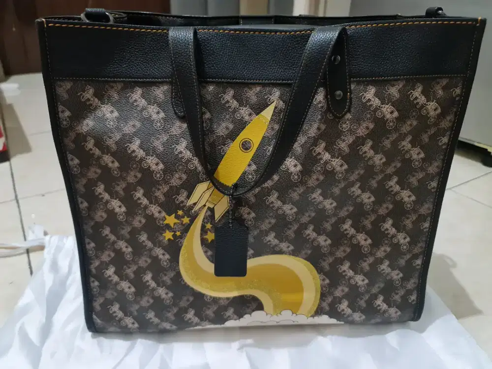 Tas Coach (Special Edition)