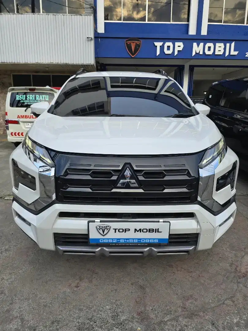 Mitsubishi Xpander Cross Premium Matic 2023 nik 2022