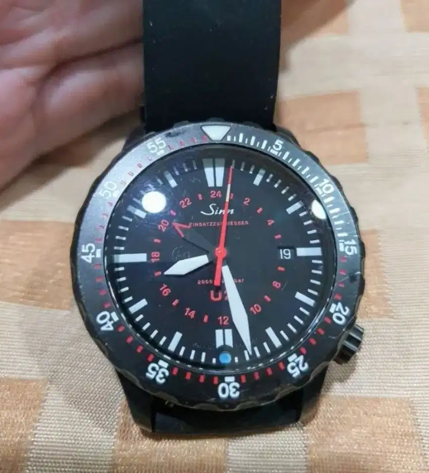 Sinn U2 EZM5 Automatic Diver 2000m Water Resistant