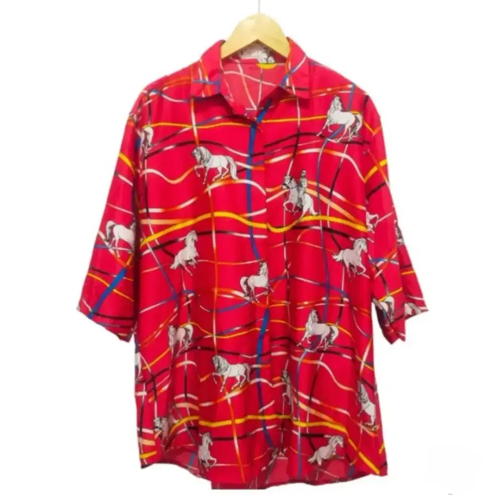 KEMEJA MERAH KUDA JUMBO