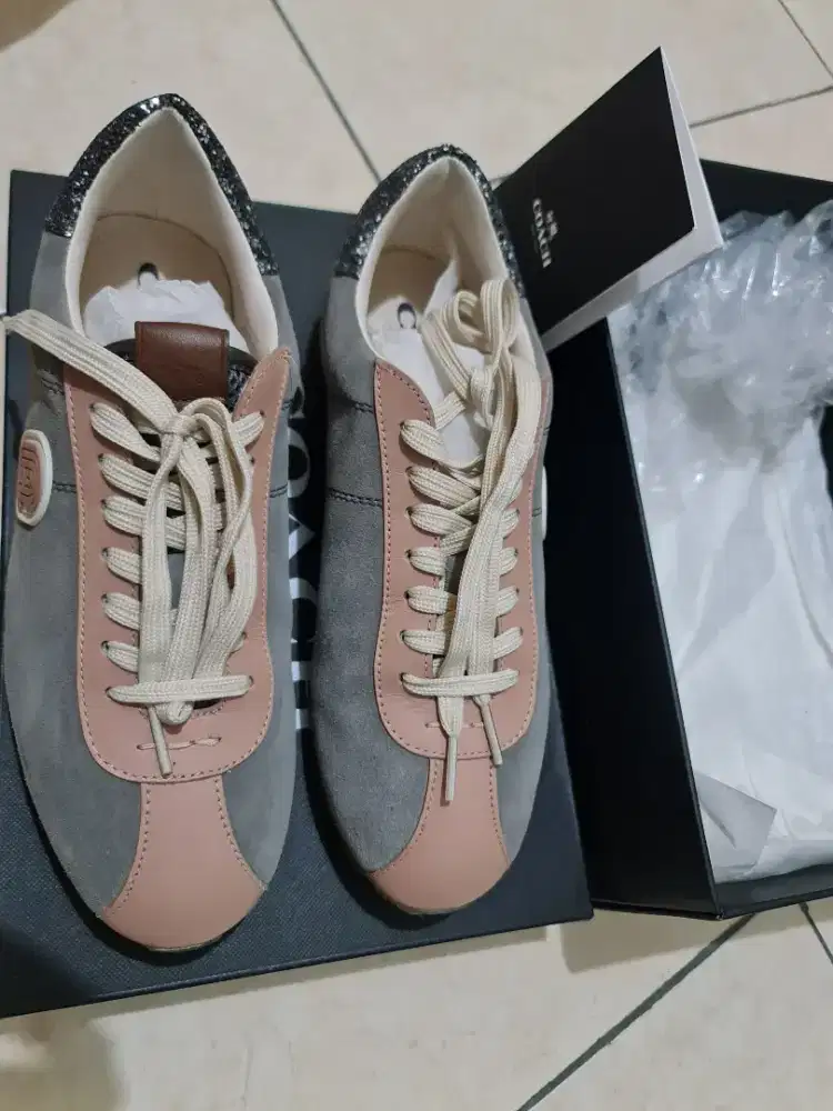 Sepatu kets Coach