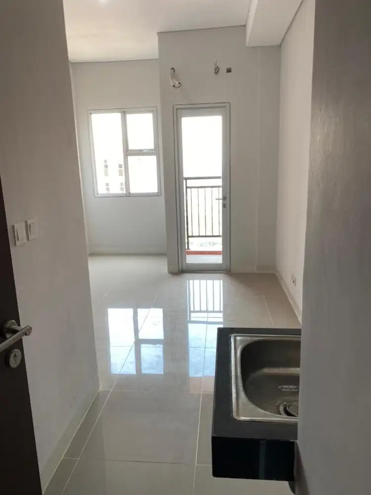 Dijual cepat apt studio Transpark Juanda