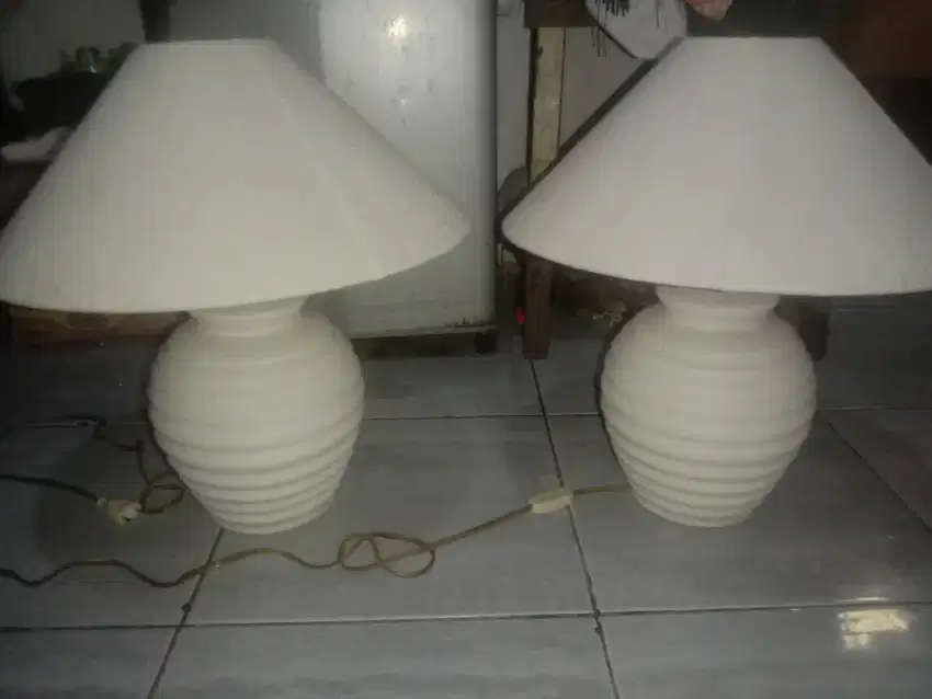 Lampu kamar tidur