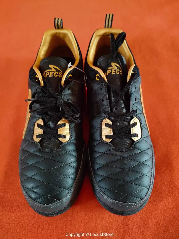 Sepatu Futsal Specs Metasala Nativ In-Black/Gold (43)