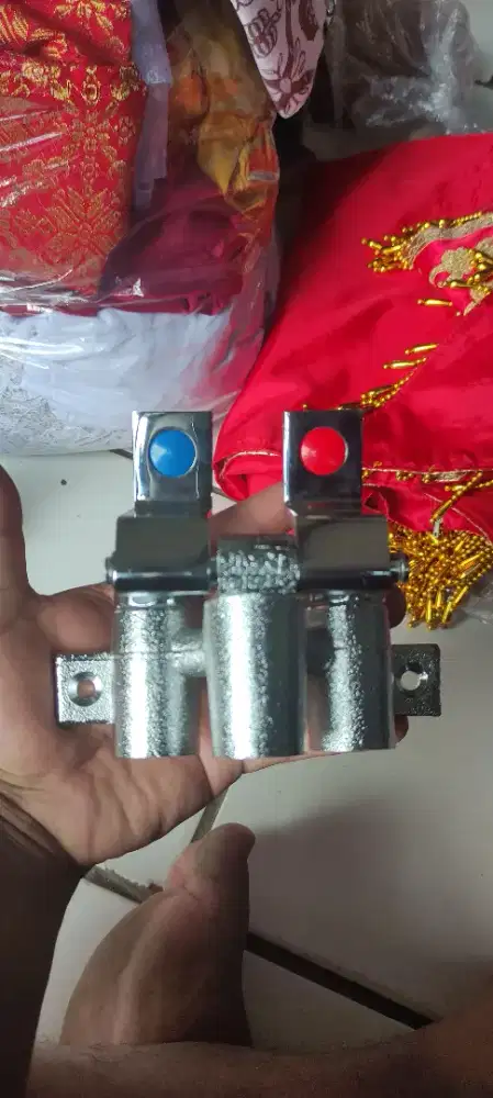 DOUBLE FOOT PEDAL SINK VALVE/KERAN INJAK PANAS DINGIN BAHAN KUNINGAN