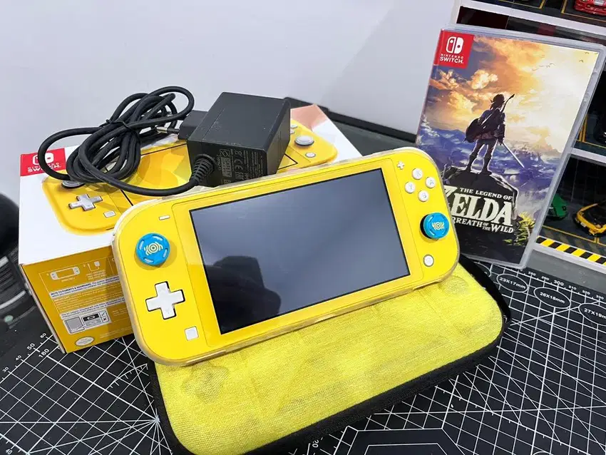 Nintendo Switch Lite Bundle