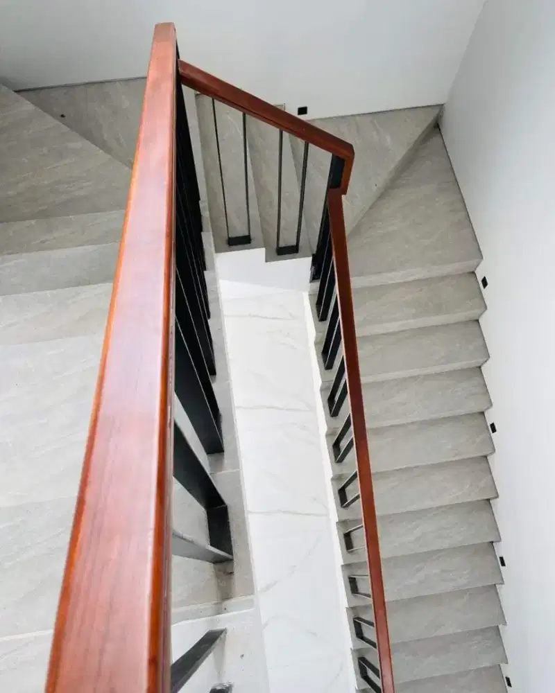 JASA RENOVASI ATAP RUMAH RENOVASI PINTU BESI RUMAH