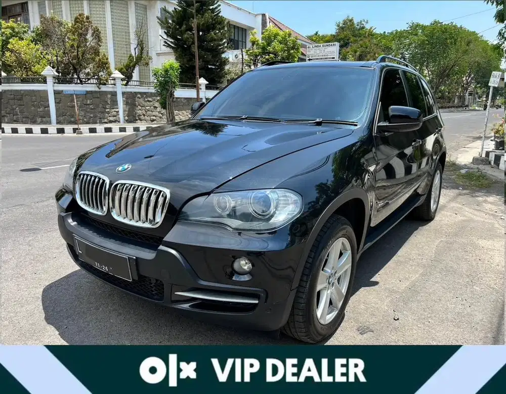 BMW X5 Panoramic 2010 super istimewa mulus terawat siap pakai