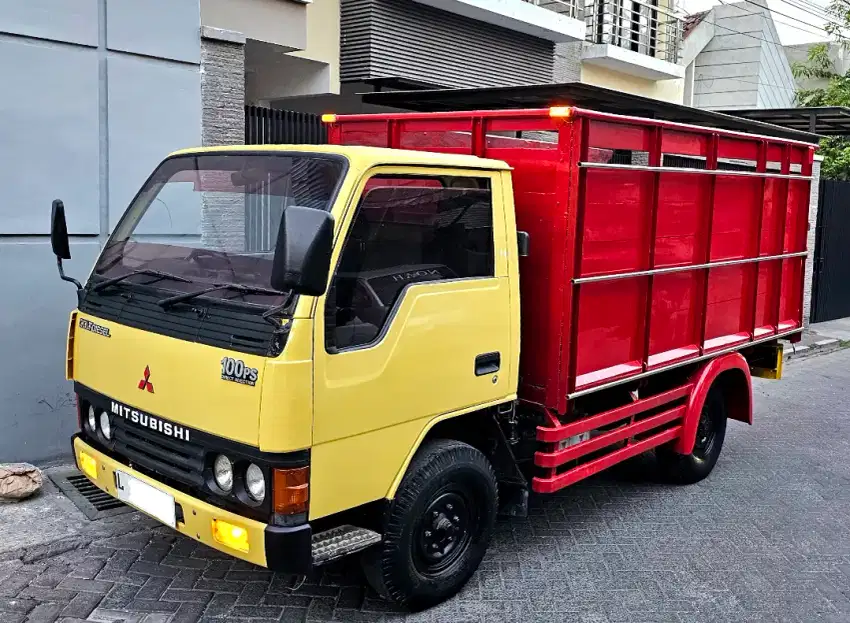 COLT DISEL 2001 PMK 100PS KABIN KALENG MESIN TRAWAT SEHAT ISTIMEWA