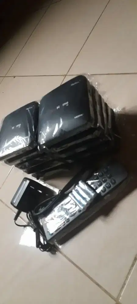 Stb android ram 2/8 gb siap pakai.lengkap.
