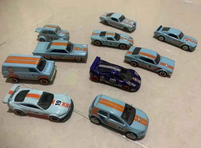 Hotwheels seri gulf datsun vw nissan ford