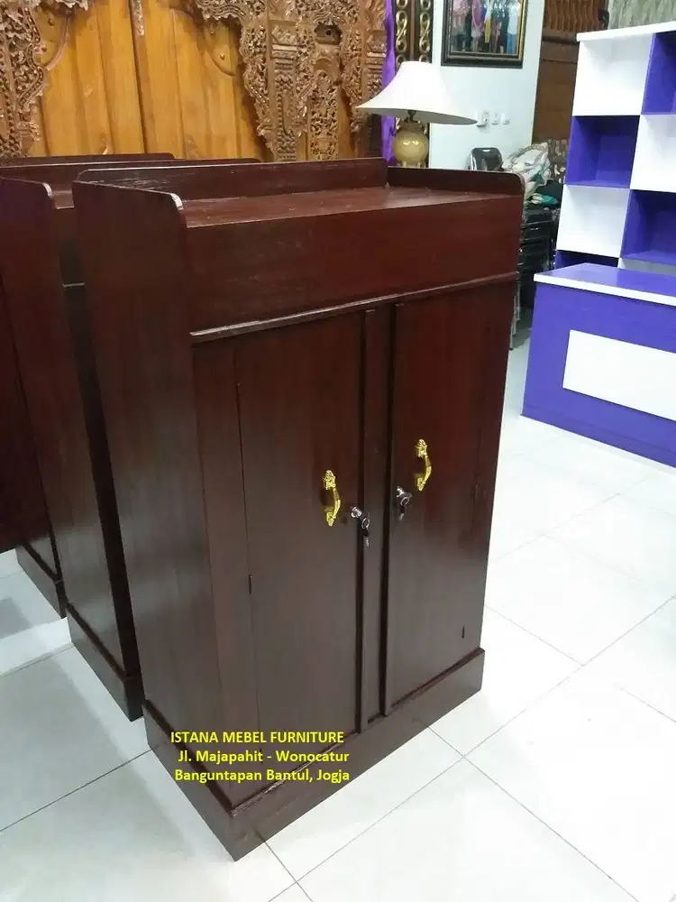 Lemari Almari Gantung Hanger Baju Pakaian Kost Kos 2 Pintu Kayu (btp)