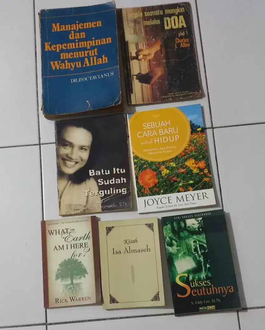 Buku Bacaan Rohani semuanya harga bundle