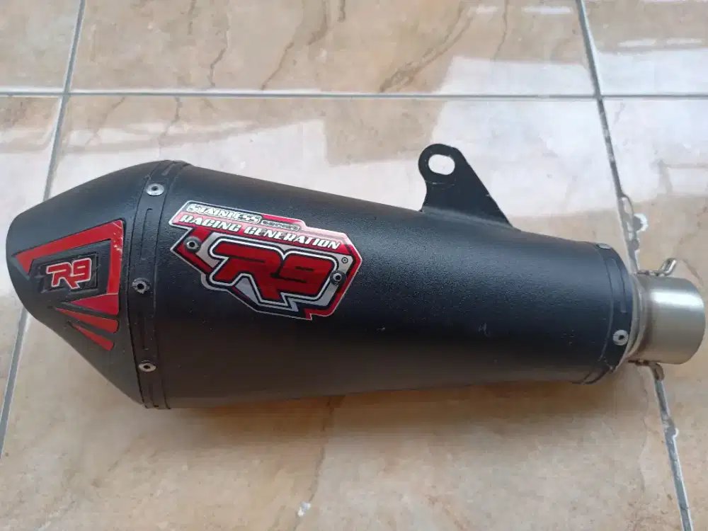 Knalpot R9 Assen Original Untuk Honda CB150R