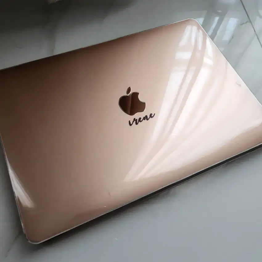 Macbook air 13 inch A2237 (8gb/256gb)