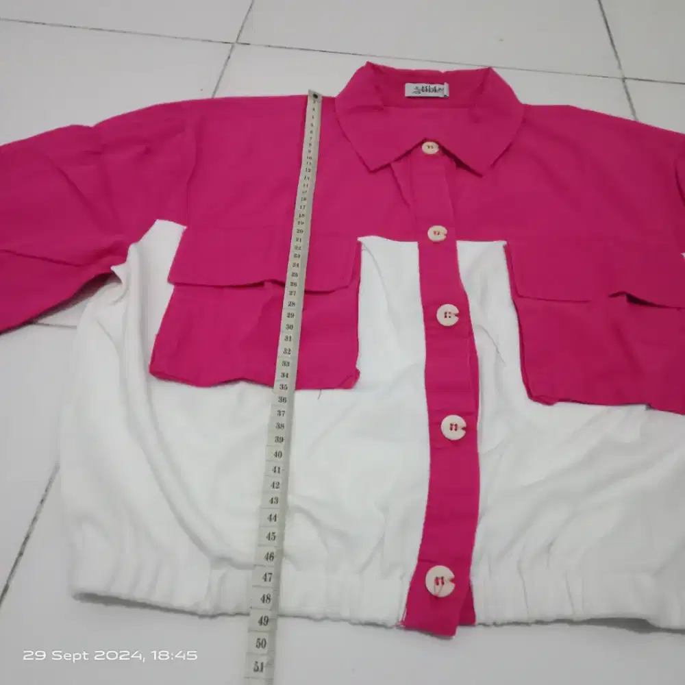 Kemeja kombinasi kaos dan bahan katun