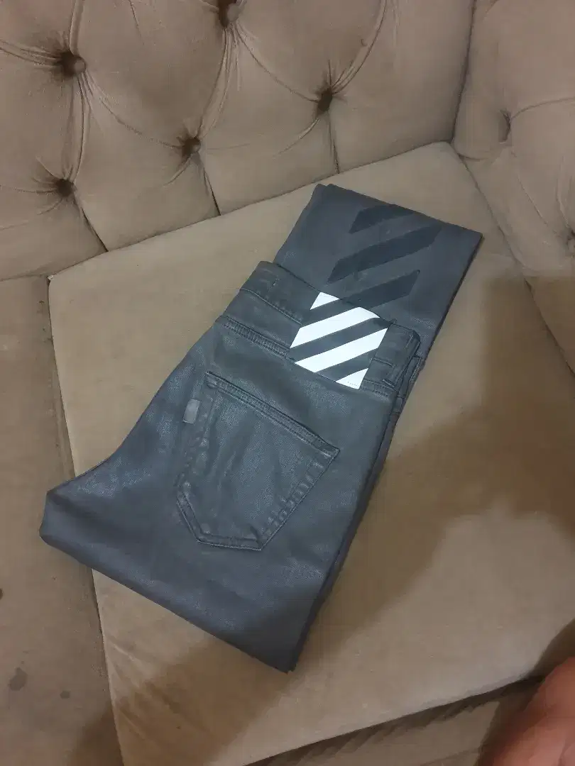 Mulus .authentic celana off white c/o virgil abloh size size 29 fit 30