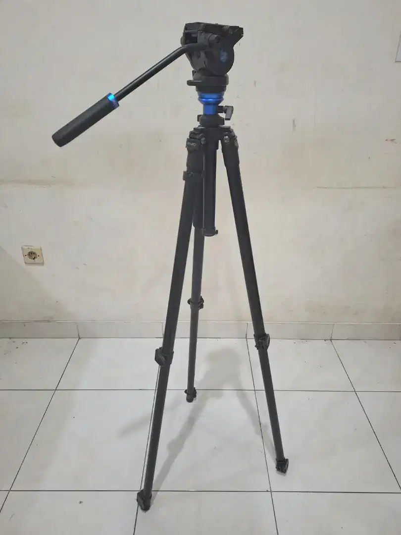 Jual tripod video profesional Benro A2573FS4